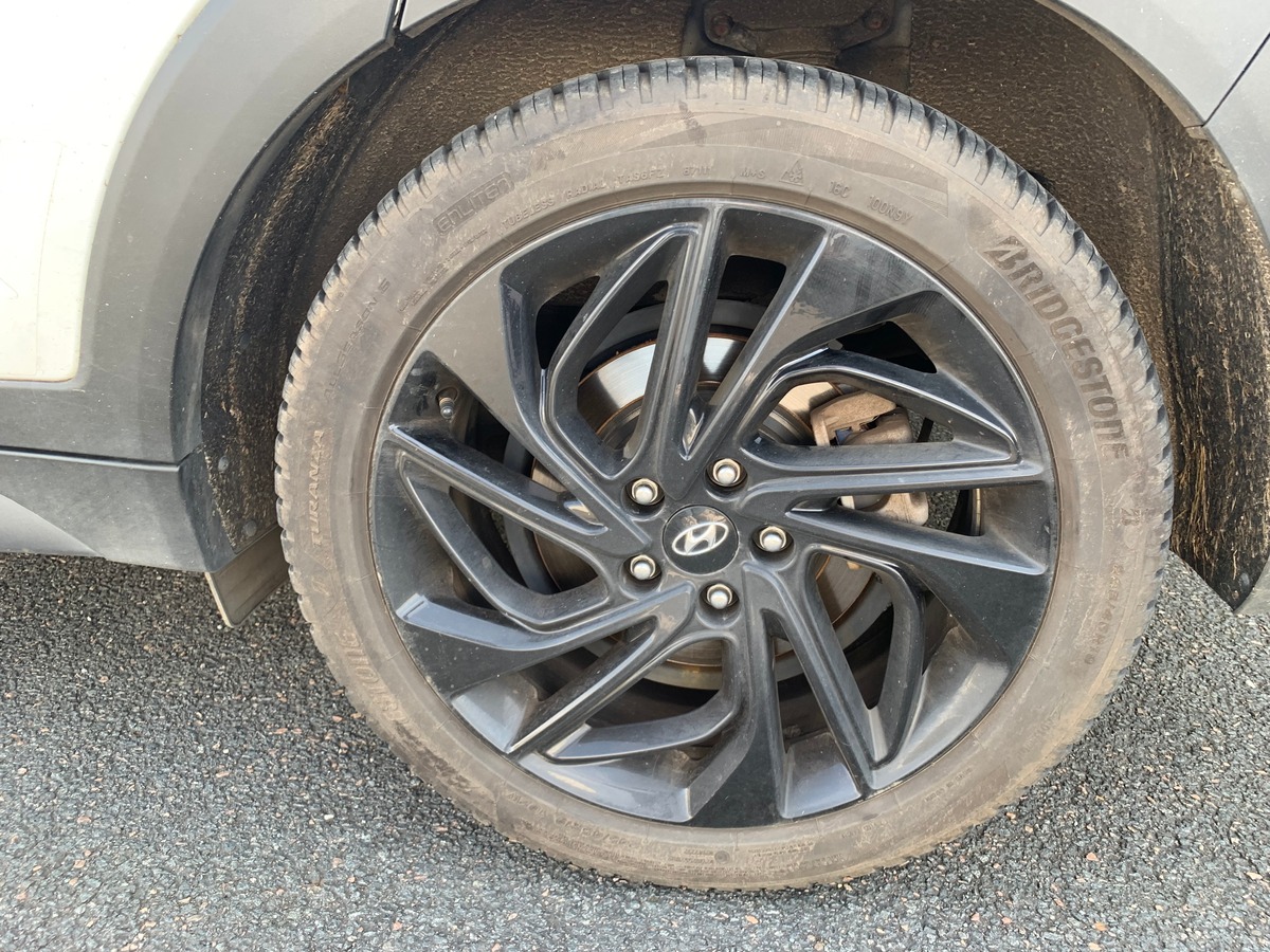 Hyundai Tucson 136 | 1.6 CRDI | Hybrid 48V | N-line Executive | Toit ouvrant panoramique | Attelage