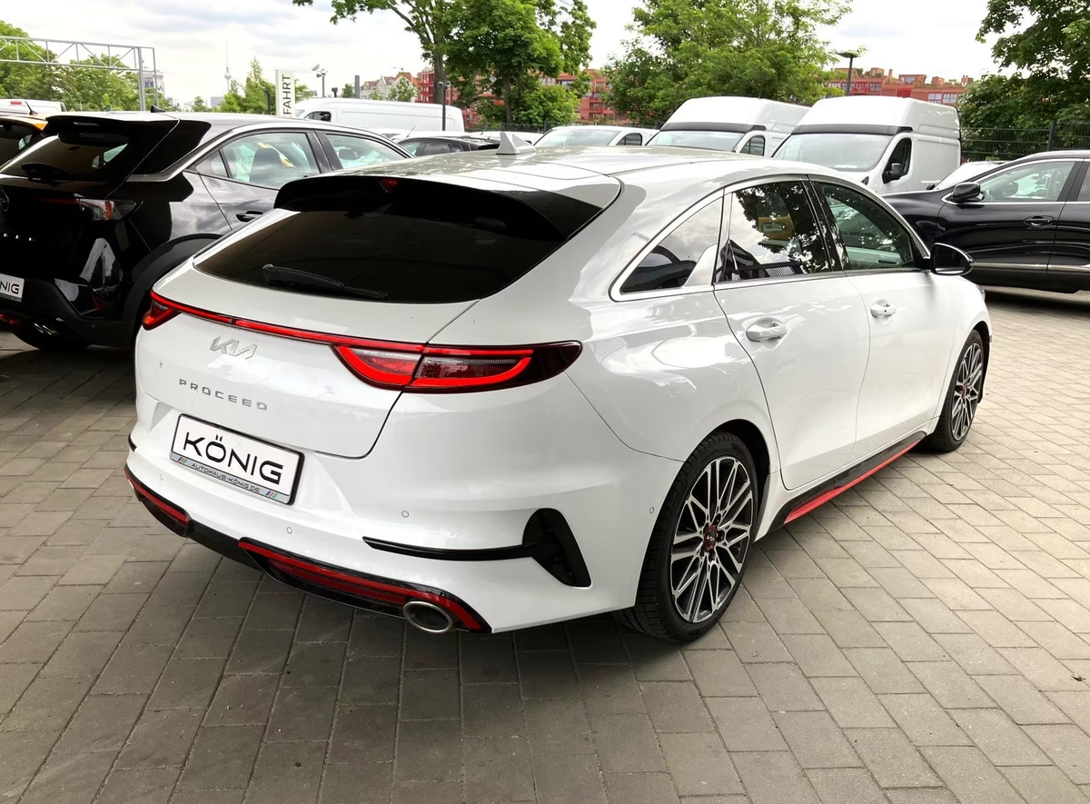 Kia Pro Cee'd 1.6 T-GDI 204ch GT DCT7