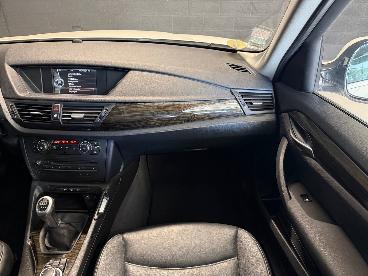 Bmw X1 E84 xdrive18 2.0 143 CV / 1er Main / GPS / Radar de stationnement Av / Ar