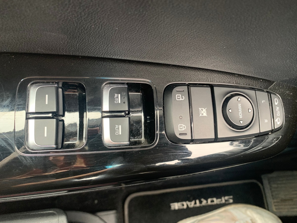 Kia Sportage 136 chevaux | GT LINE | Caméra de recul | Apple car play | Régulateur de vitesse | GPS