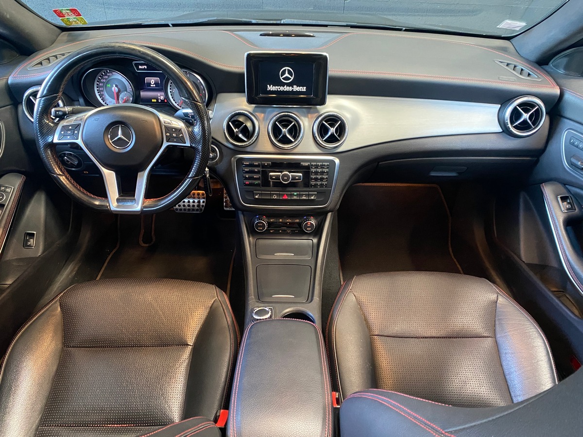 Mercedes Benz CLA 220 cdi FASCINATION PACK EXCLUSIF AMG