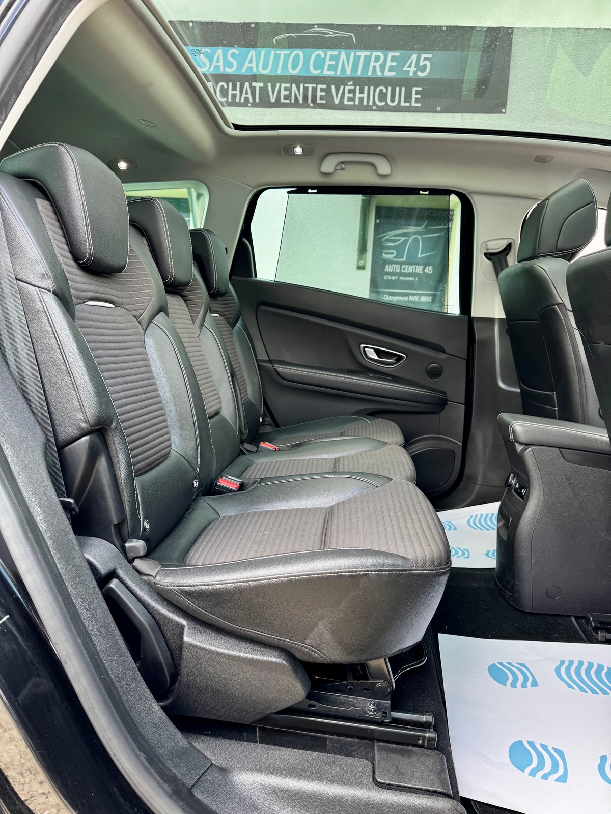 RENAULT Grand Scenic IV BLUE DCI 120 CV INTENS 7 PLACES AFFICHEUR TÊTE HAUTE / TOIT PANO / CAMÉRA