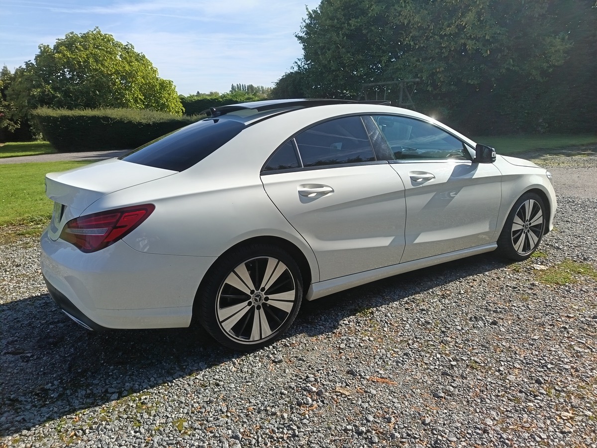 Mercedes-Benz CLA 200 CDI BOITE AUTO Gtie 6 mois