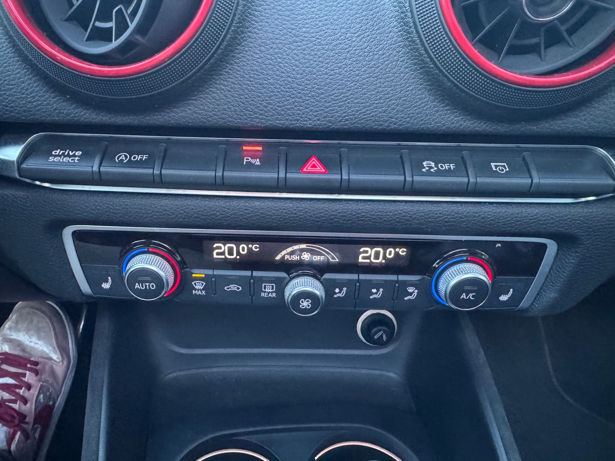 Audi RS3 400 | Quattro | Toit ouvrant | Magnetic Ride | Échappement RS | Bang & Olufsen sound system