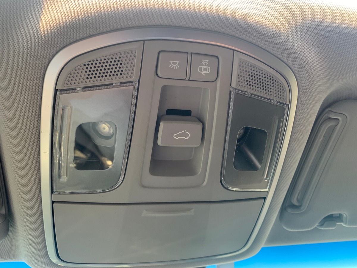 Hyundai Tucson 136 | Premium | Toit panoramique | Caméra recul | Siéges chauffants | Apple car Play