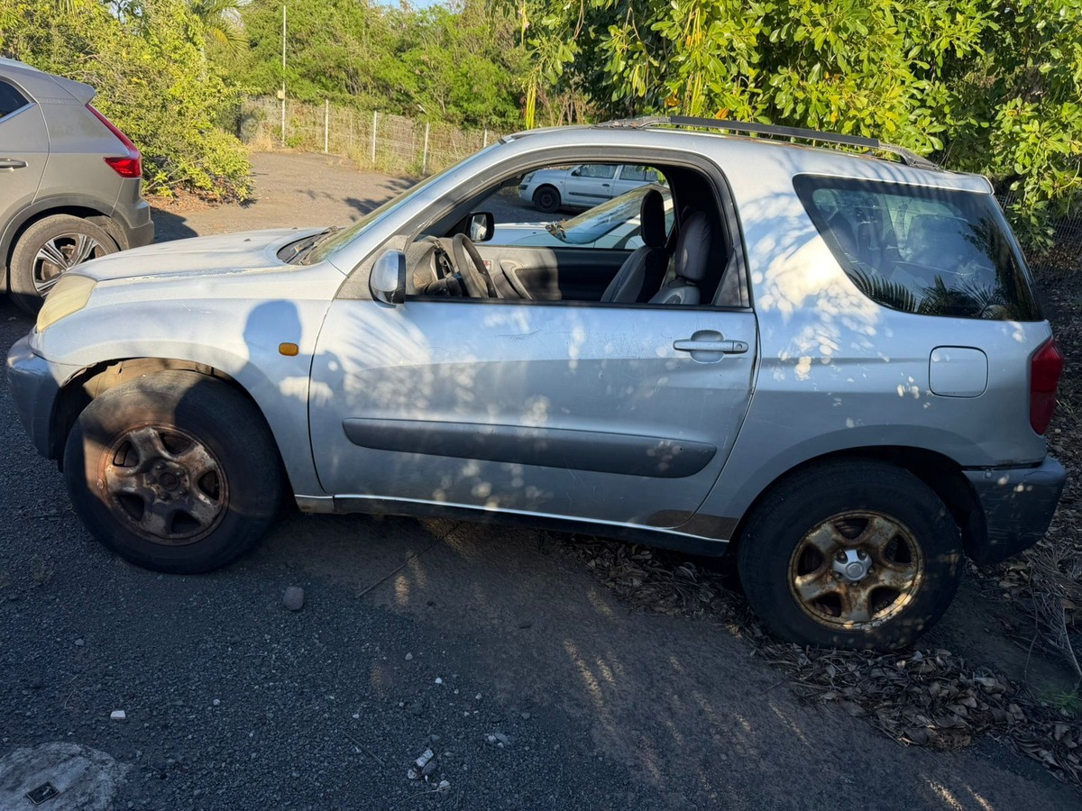 Toyota RAV4 1.8 125CH VENDU EN ETAT SPORT AUTO
