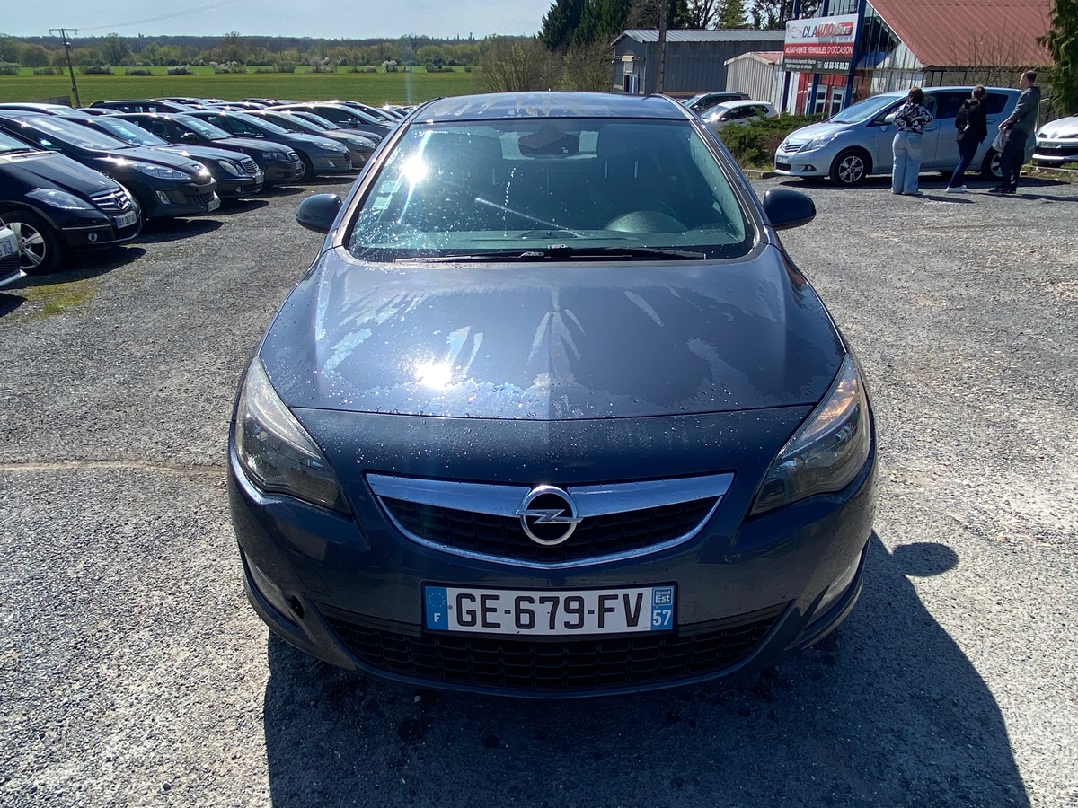 Opel Astra 1.7 cdti 110cv 205046km de 02/2010