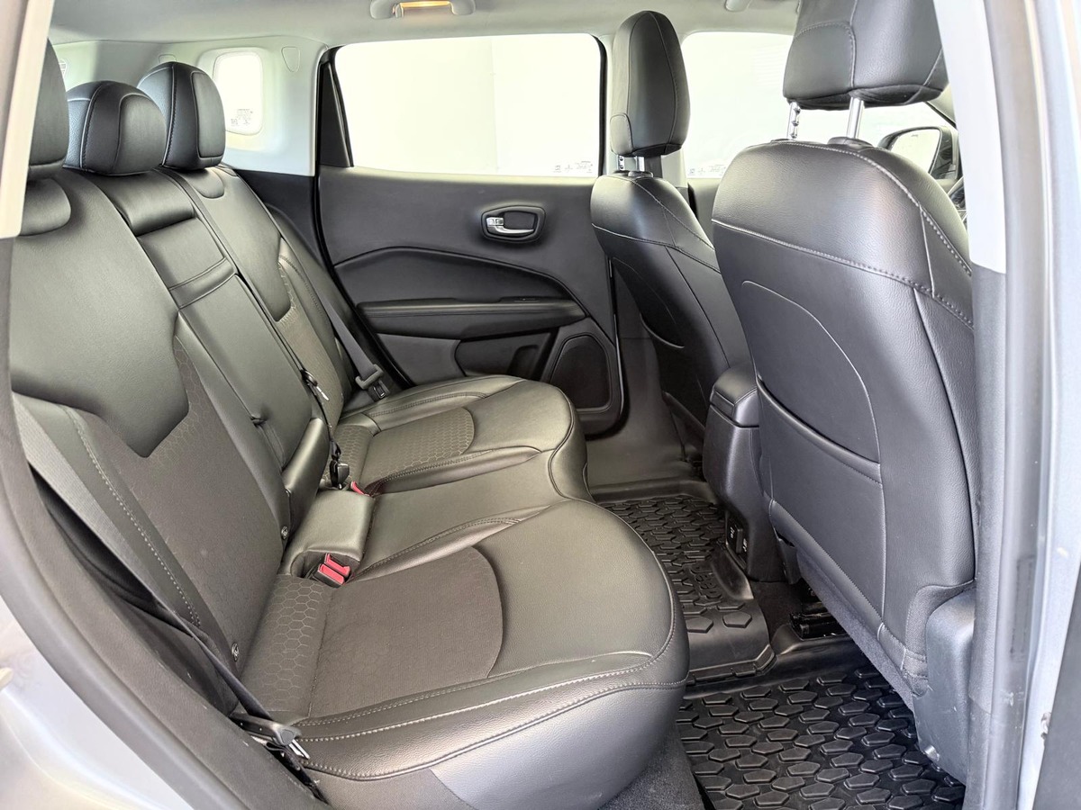Jeep Compass 1.6 Mutltijet 120  Night Eagle  Première main