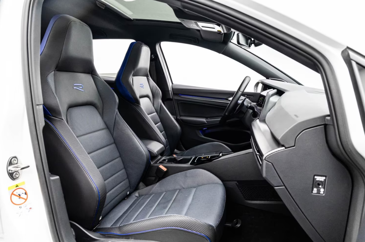 Volkswagen Golf 2.0 TSI 333ch R 20 ans 4Motion DSG7 Harman-Kardon Toit ouvrant Siège Cuir ventilé