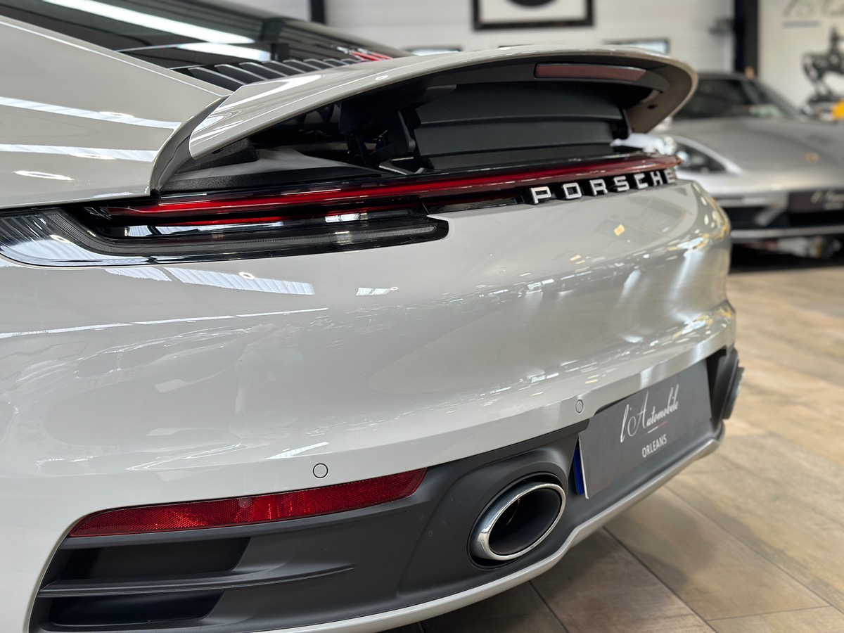 Porsche 911 Type 992 Carrera 3.0 385 ch PDK
