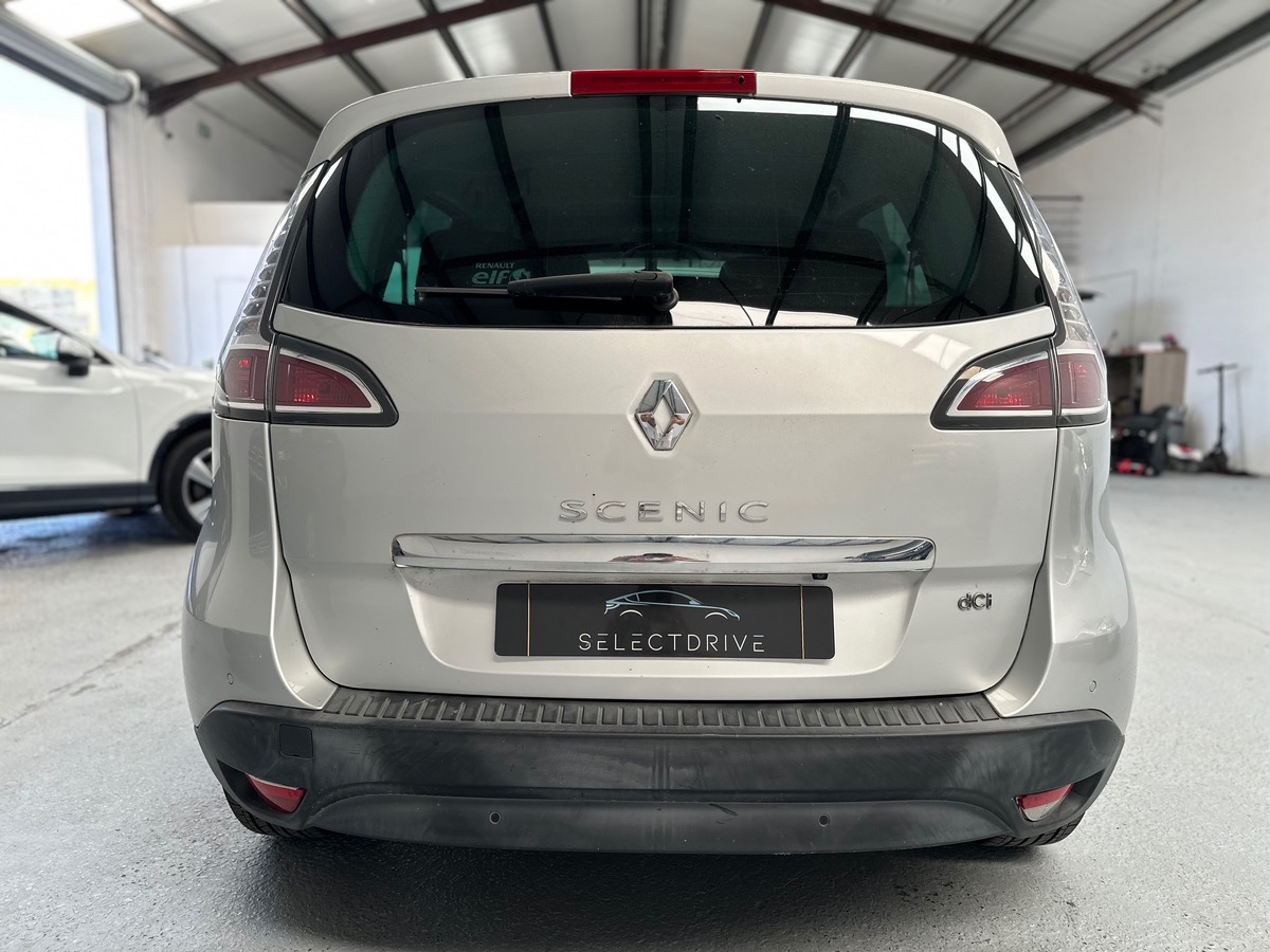 RENAULT Scenic III (3) 1.5 DCI 110 BOSE EDC
