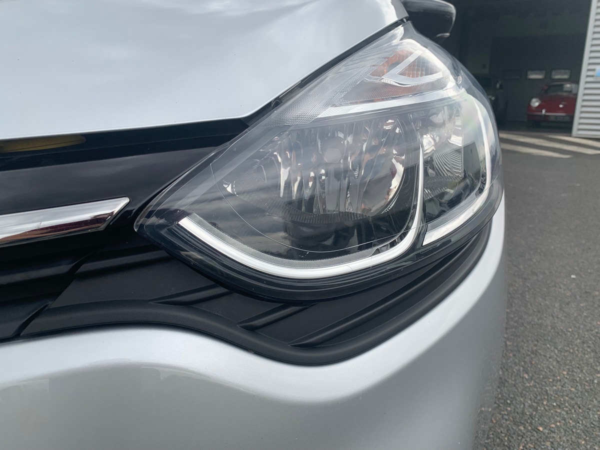 RENAULT Clio IV 90 ch | Limited | Régulateur vitesse | Climatisation | Radar stationnement arriére
