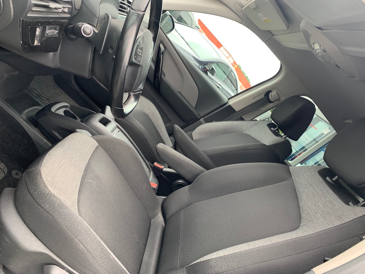 Citroën C4 Picasso FEEL | Mirror Screen | GPS Cartographique | Radar de station. AR & AV | Attelage.
