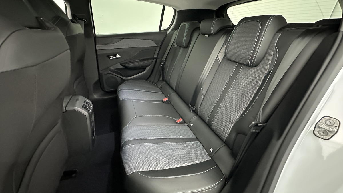 Peugeot 308 III 1.5 BlueHDi 130ch Allure EAT8 | Plusieurs coloris disponible