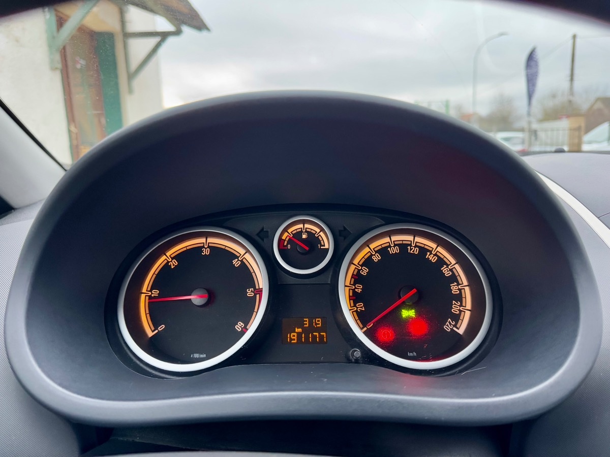 Opel Corsa 1.3 CDTI 75 CV RÉVISÉ & GARANTIE