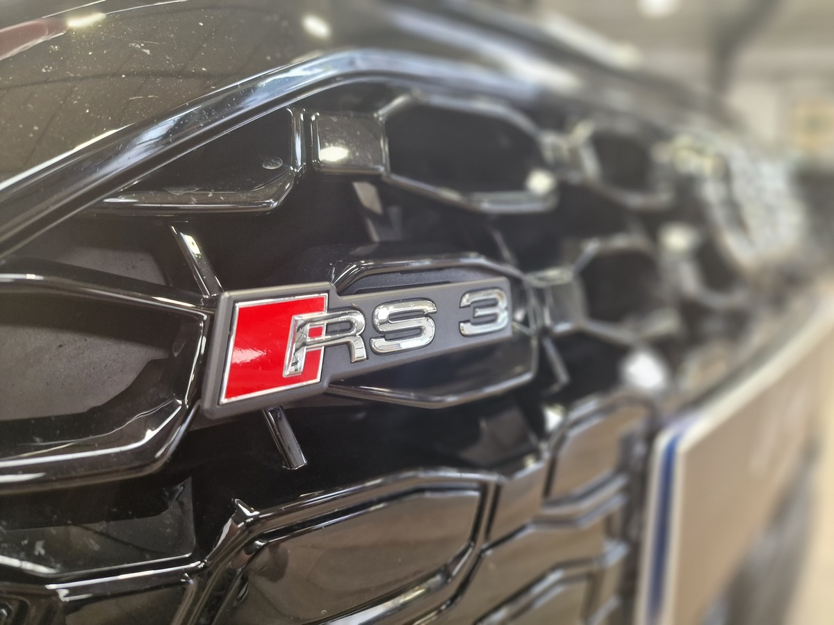Audi RS3 SPORTBACK 2.5 TFSI 400 CH FULL BLACK FRANCAISE 