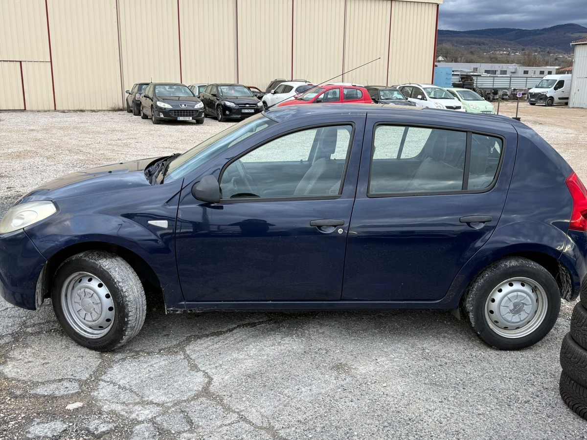 Dacia Sandero 1.4 MPI GPL eco2 72 cv BON ETAT GENERAL KIT EMBRAYAGE NEUV AVEC FACTURE