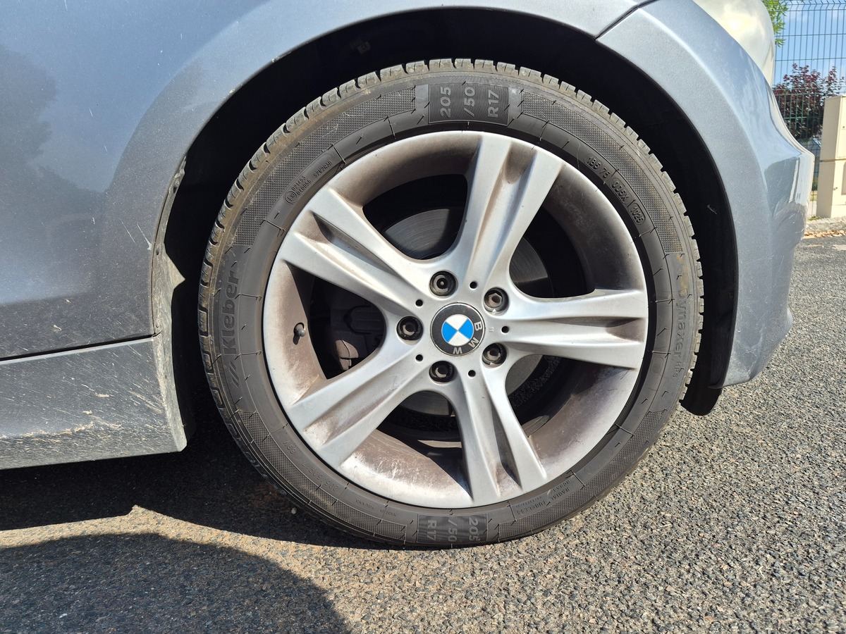 Bmw Série 1 120 D COUPE LUXE BVA