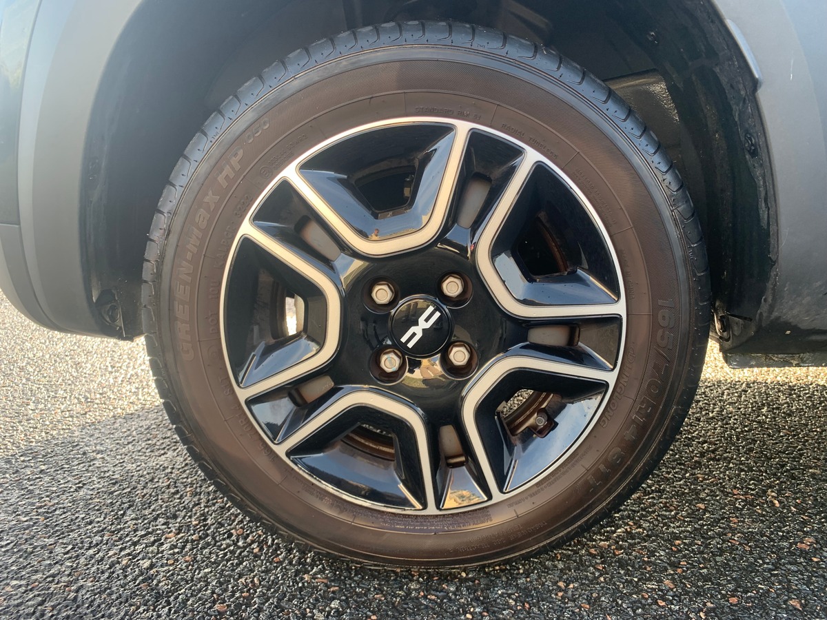 Dacia Spring Expression | Premiére main | Caméra recul | GPS| Limiteur de vitesse | Radar arriére