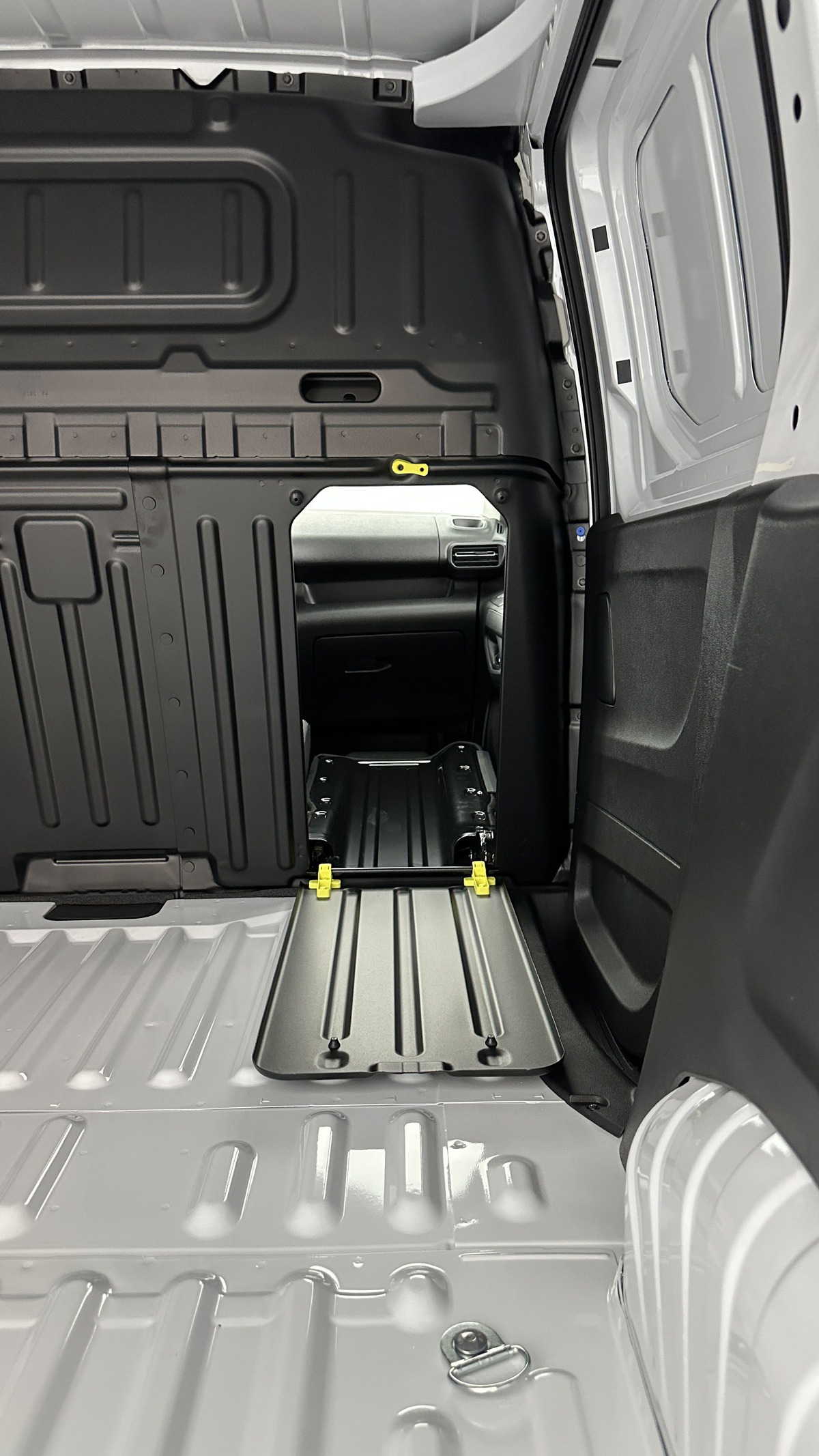 Citroën E-BERLINGO VAN M 1.5 BlueHDi 100 ch | Pack Safety | Climatisation | 18400 euros hors taxes