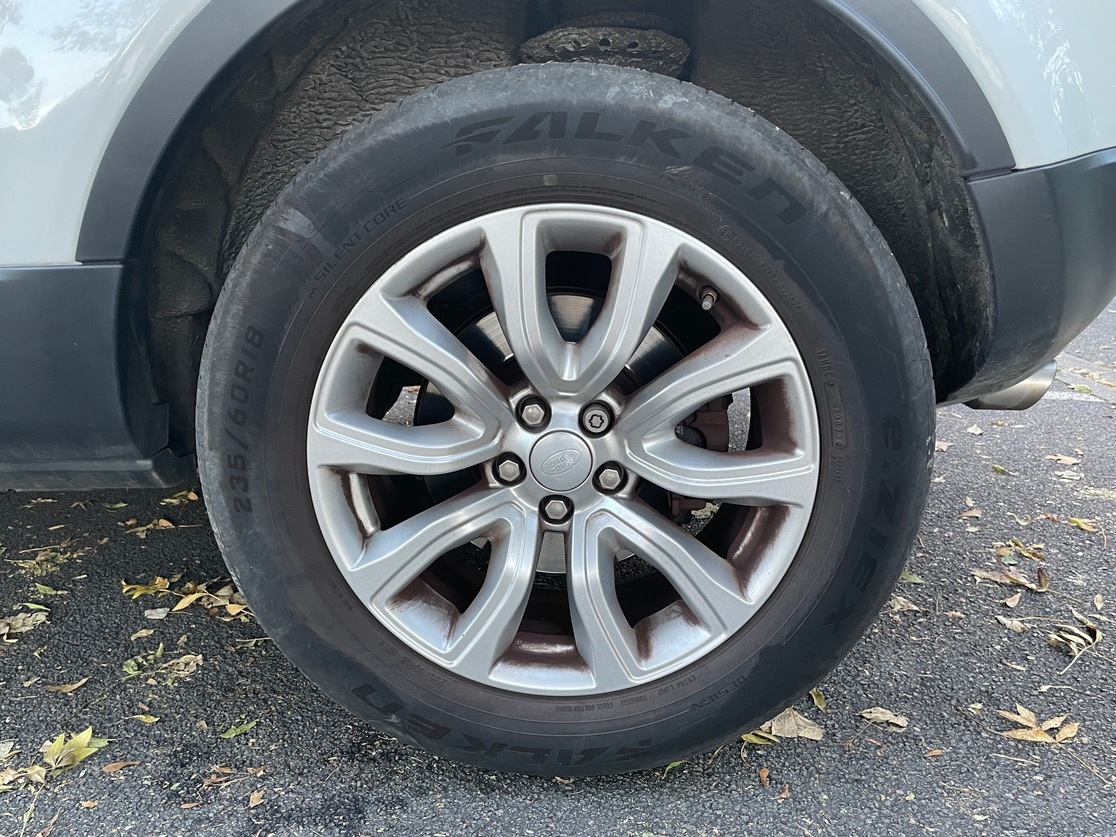 LAND ROVER EVOQUE 2.0 ed4 150 BVM Business - Historique Entretien complet