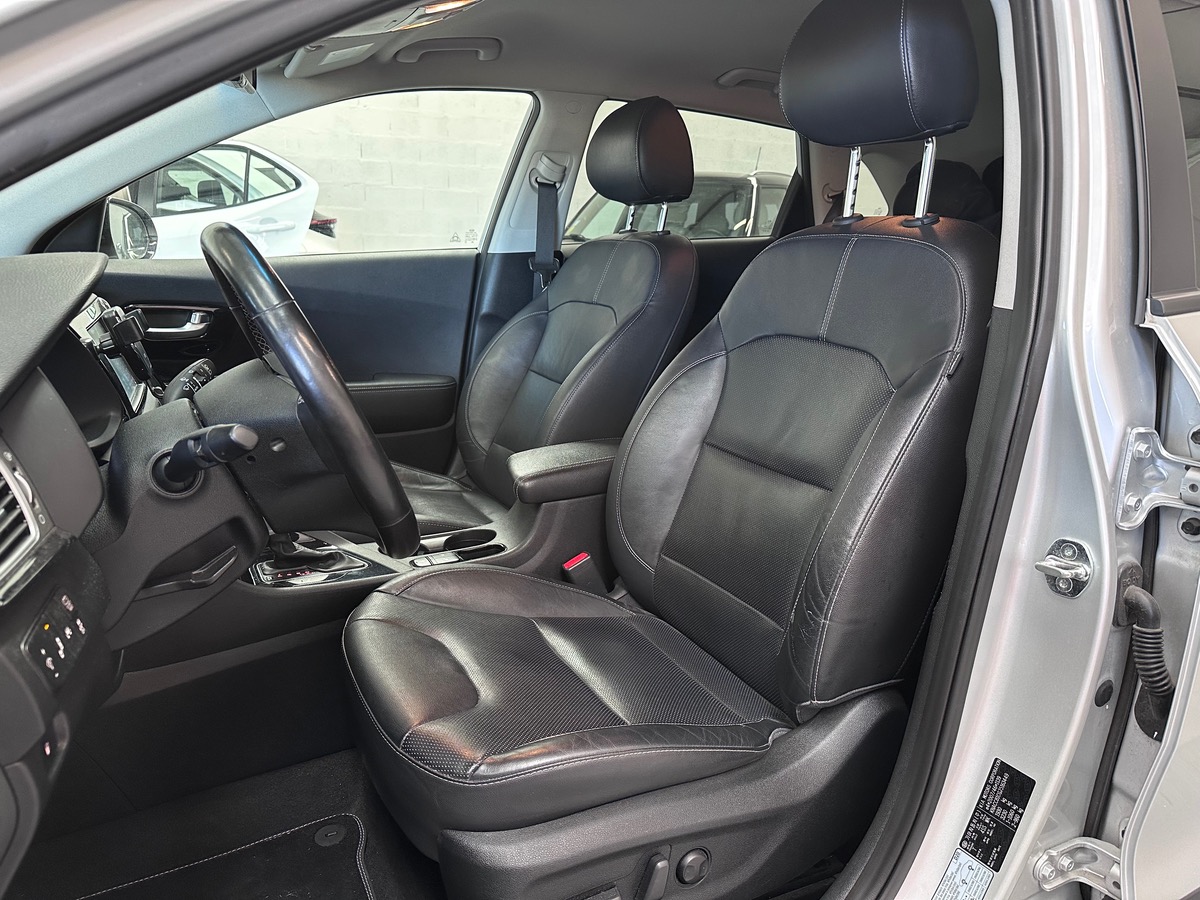 Kia Niro 1.6 GDI HYBRIDE 141 PREMIUM DCT6  Entretien complet KIA / Garantie KIA jusqu'en Juin 2026