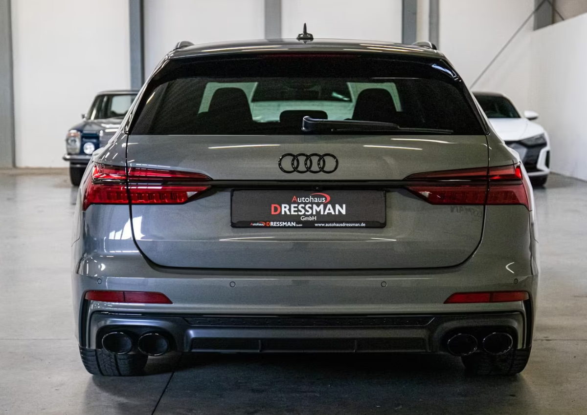 Audi S6 Avant V 3.0 TDI 344ch quattro tiptronic Toit ouvrant Bang&Olufsen Attelage