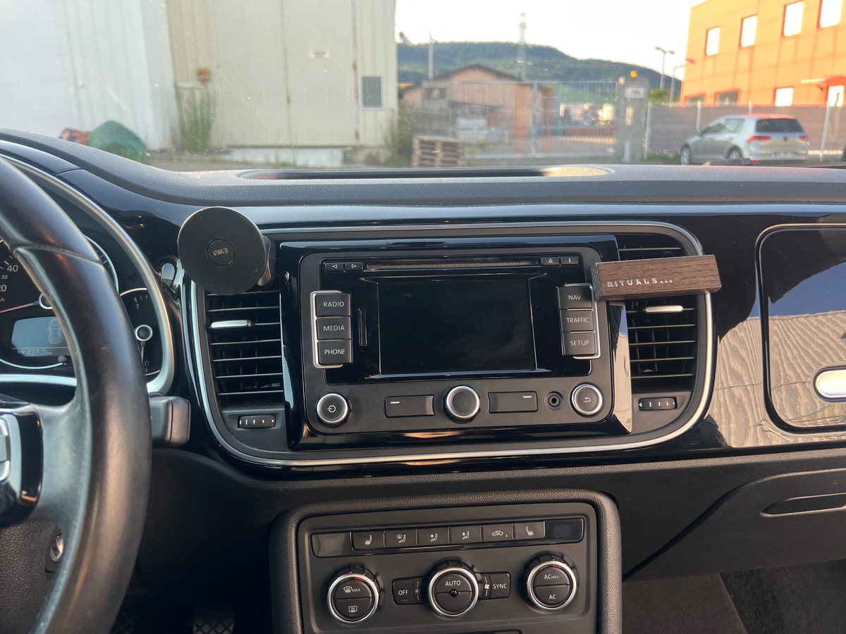 Volkswagen Beetle VINTAGE 1,2L  105cv, SUIVI COMPLET, GPS, SIEGES CHAUFFANTS