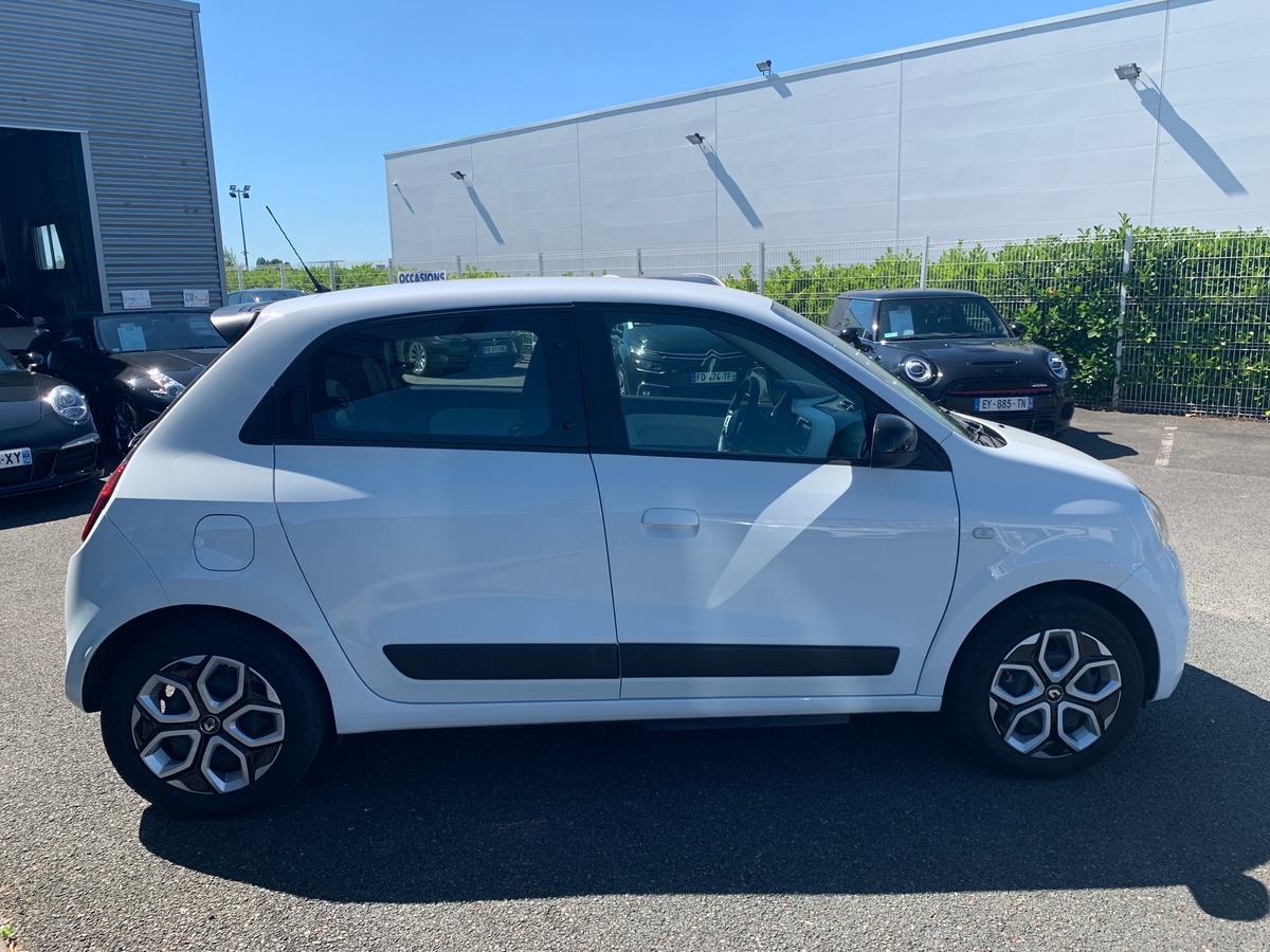 RENAULT Twingo EQUILIBRE |  Aide au parking arrière | Apple car play | Premiére main