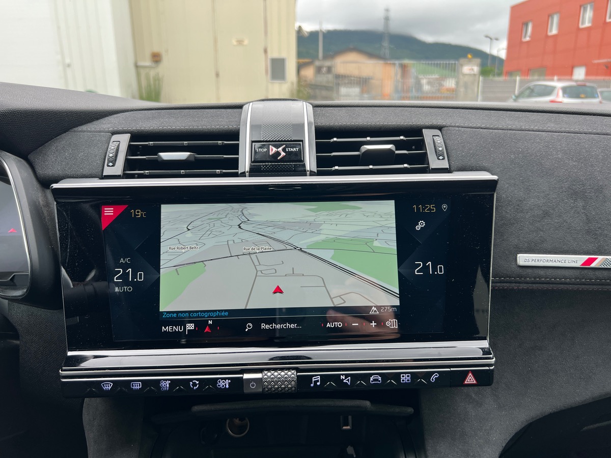 DS DS 7 Crossback PERFORMANCE LINE 130 1.6L BLUEHDI EAT8, SUIVI COMPLET, CAMERA DE RECUL, 1ERE MAIN
