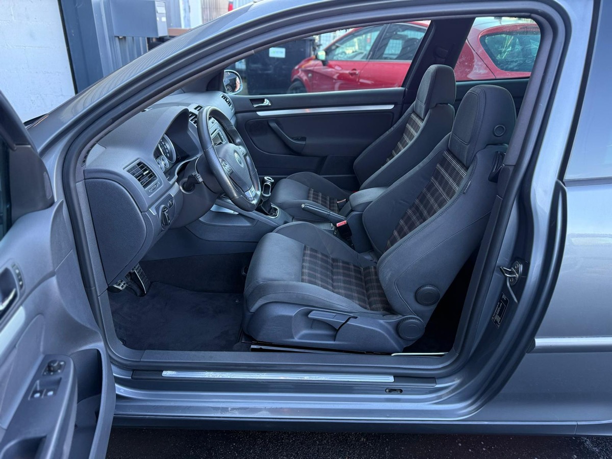 Volkswagen Golf 5 2.0 TFSI
