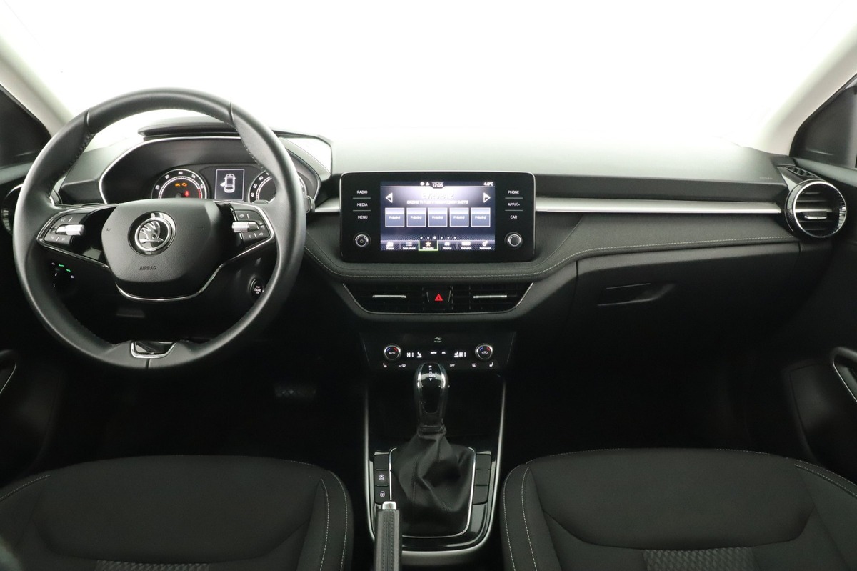 Skoda Fabia STYLE PLUS 1.0TSI BVA
