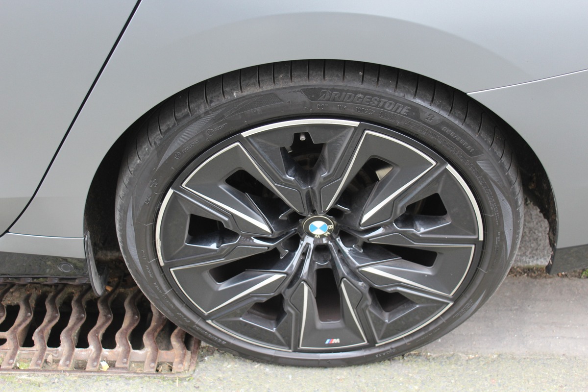 Bmw Série 7 (G70) 750E XDRIVE 490 M SPORT BVA8 FULL Options