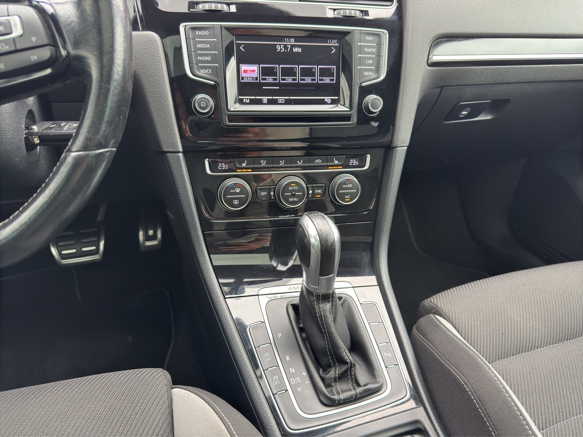Volkswagen Golf 7 R 4MOTION TSI 300CV TOIT OUVRANT