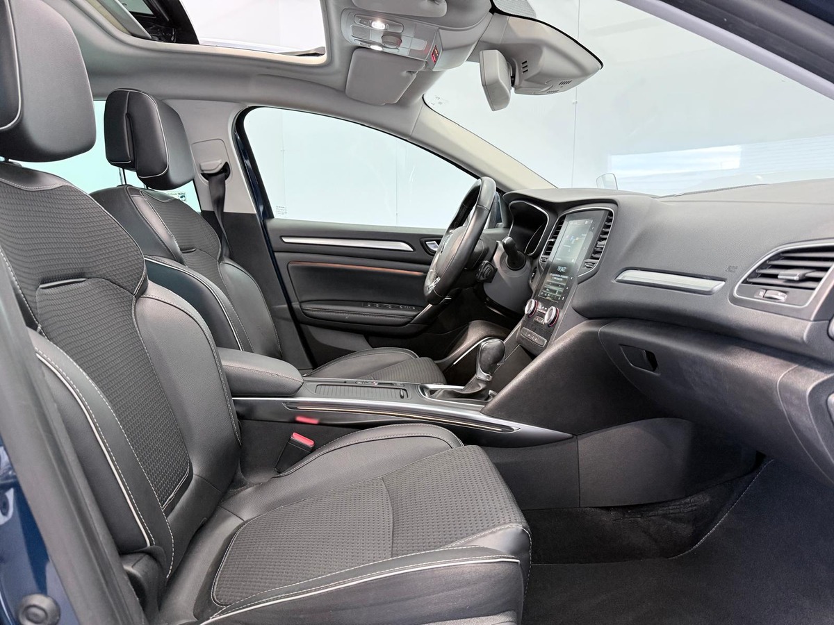 RENAULT Megane Estate 1.5 Dci 110 Edc Intens Bose  Première main
