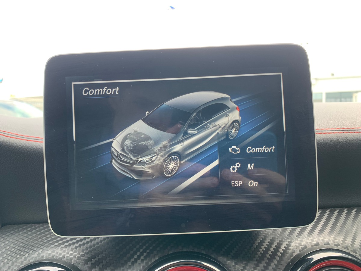 Mercedes-Benz Classe A 380 ch | AMG A45 4 MATIC | Régulateur vitesse | Caméra recul | Apple car play