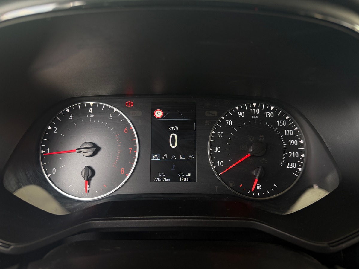 RENAULT Clio V Business 5 Portes 1.0 TCe 90 cv - Faible Kilométrage