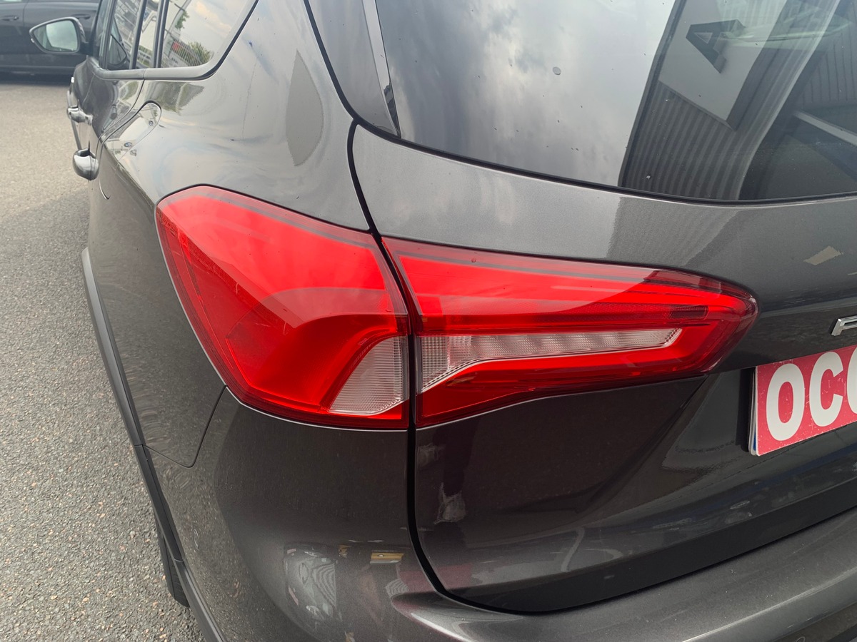 Ford FOCUS SW ACTIVE | ENTRETIENS CONSTRUCTEUR