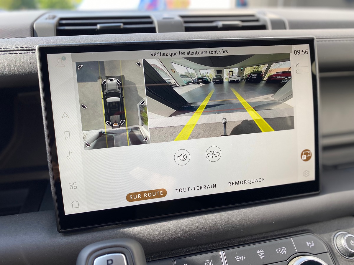 LAND ROVER DEFENDER 110 P400E HSE COUPE DU MONDE / 18850 KMS