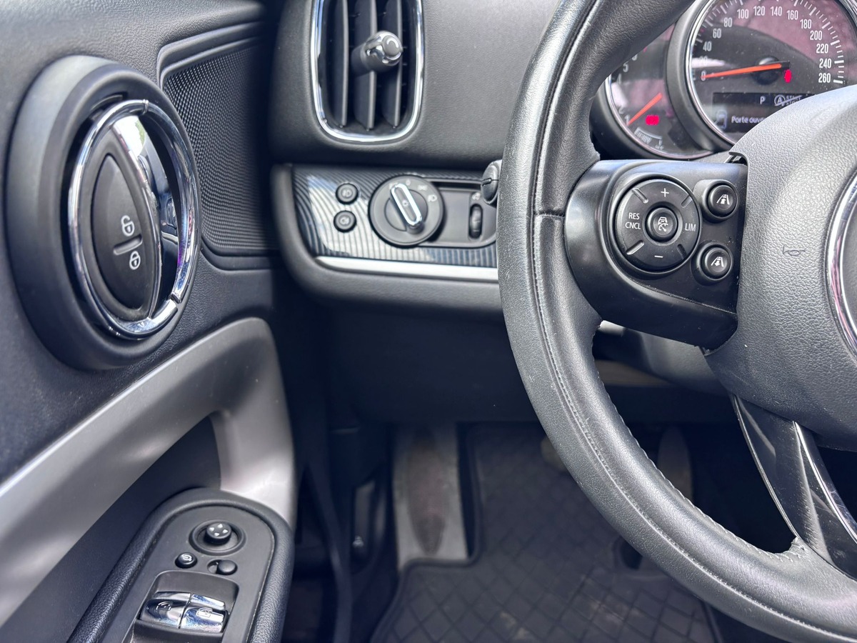 Mini Countryman Cooper 136ch Longstone BVA7 - Entretien MINI