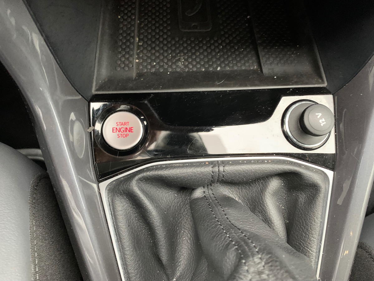 Volkswagen T-Cross 110 ch | CARAT | GPS | Régulateur de vitesse adaptatif | Système d'accès sans clé