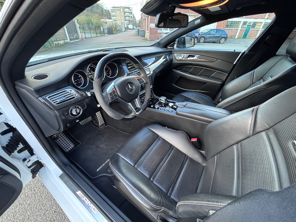 Mercedes-Benz CLS Shooting Brake 63 S AMG 585 - 4 MATIC - Garantie