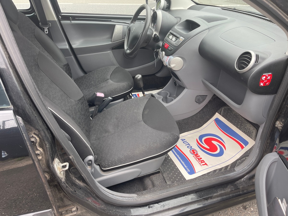 Peugeot 107 1.0 68ch URBAN MOVE 5P