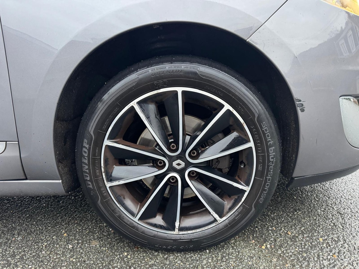 RENAULT Grand Scenic 1.5 DCI 110-7 Places- BOSE Edition-Garantie