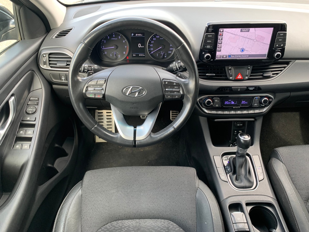 Hyundai i30 140 | Creative | Caméra recul | GPS | Siège électrique | Régulateur | Roue de secours