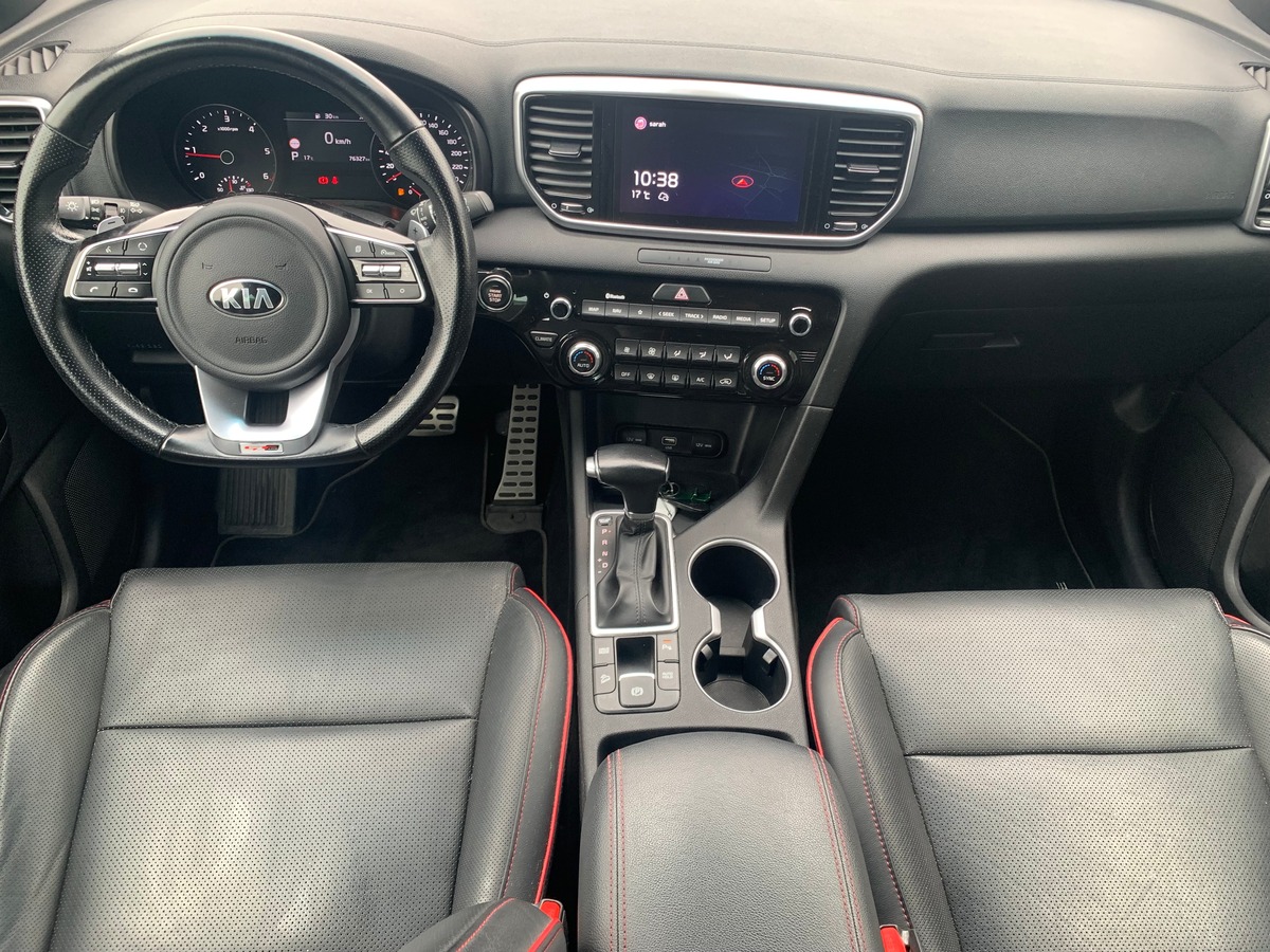 Kia Sportage 136 chevaux | GT LINE | Caméra de recul | Apple car play | Régulateur de vitesse | GPS
