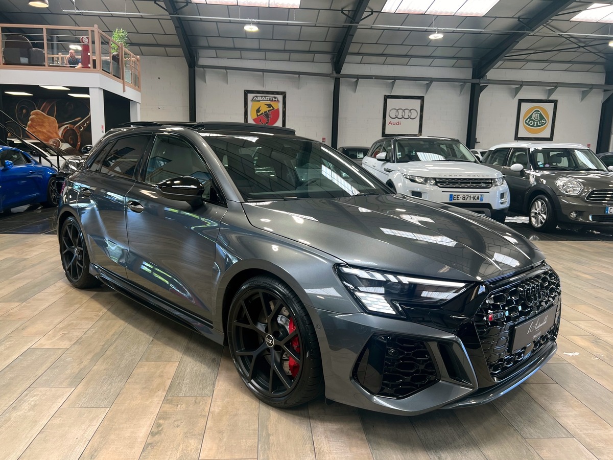Audi RS3 Sportback QUATTRO 2.5L TFSi 400  S-TRONIC DAYTONA GREY 