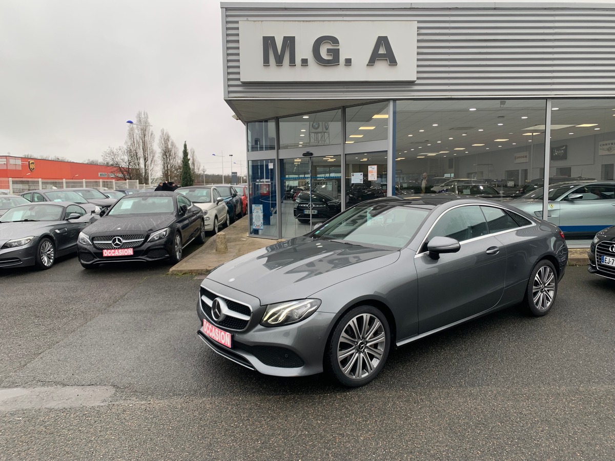 Mercedes-Benz Classe E Coupé 245 ch | 300 | EXCECUTIVE | Caméra 360° | Siéges chauffant, électrique