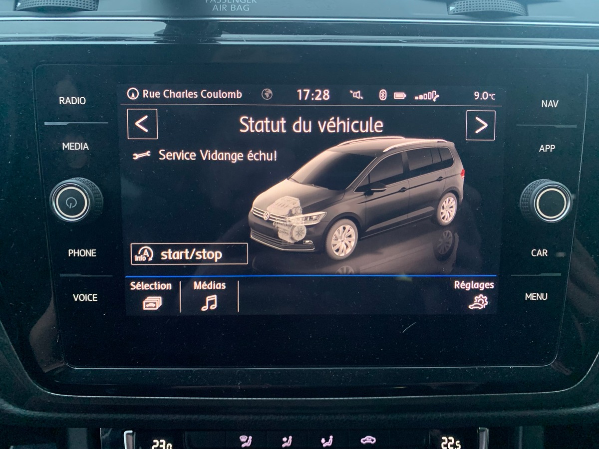 Volkswagen Touran 115 | Connect | 7 Places | Caméra recul | GPS | Bluetooth | Régulateur vitesse