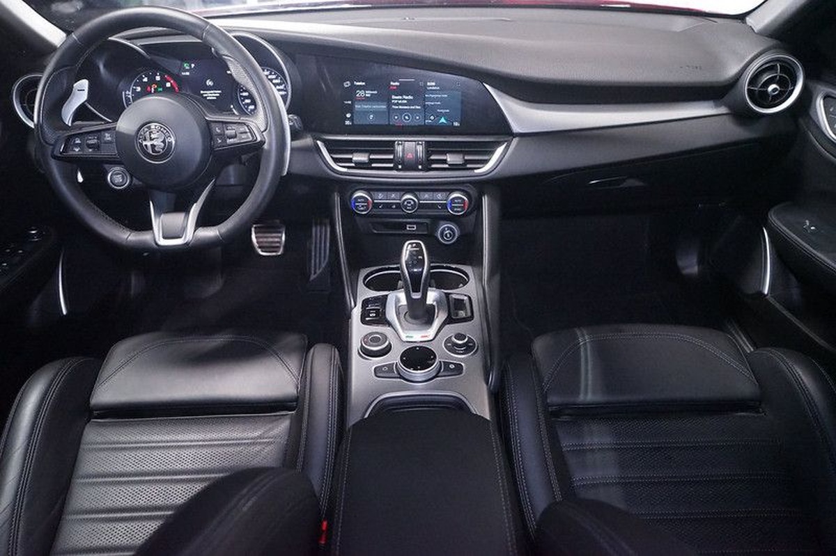 Alfa Romeo Giulia 2.0 TB 280ch Veloce Q4 AT8